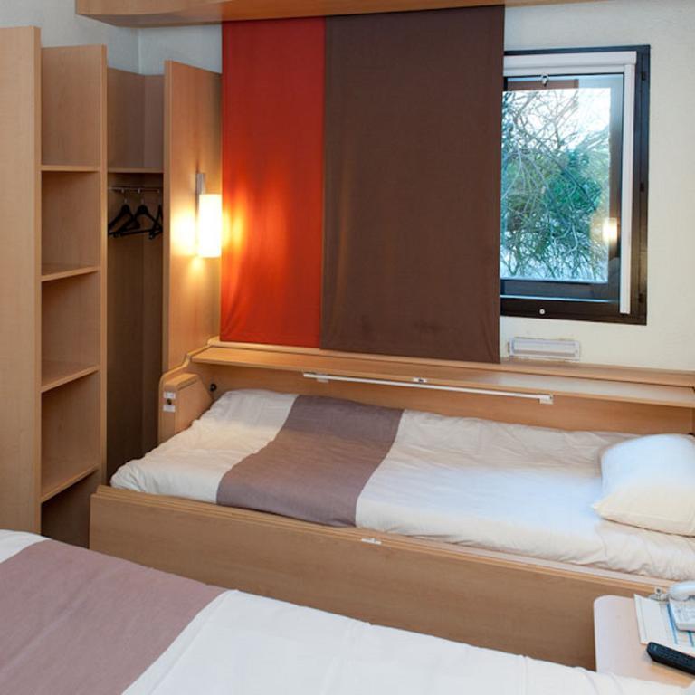 Egg Hotel Gonesse Quarto foto